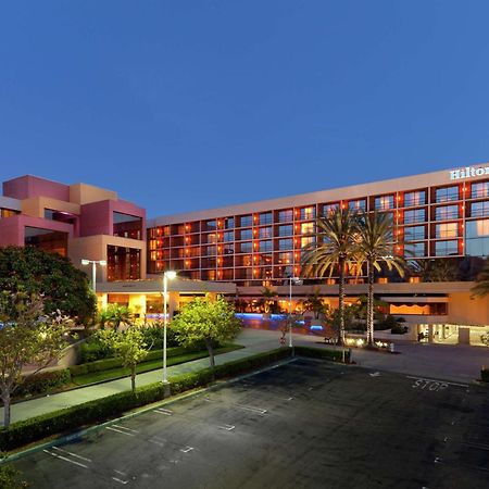 Hilton Orange County/Costa Mesa Hotel Exterior photo